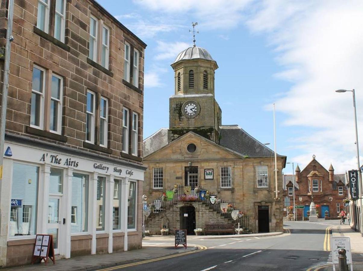 Nithsdale Hotel Sanquhar Exterior foto